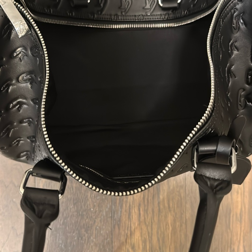 Black Embossed Leather Unisex Duffle Bag - Picture 3 of 3
